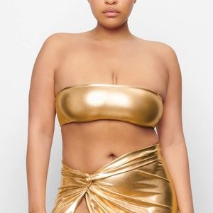 NWT METALLIC SWIM BANDEAU BIKINI TOP IN GOLD